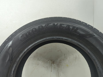Used Tire 235/60R18 GOODYEAR RELIANT ALL-SEASON 103V - Tread Depth 10/32