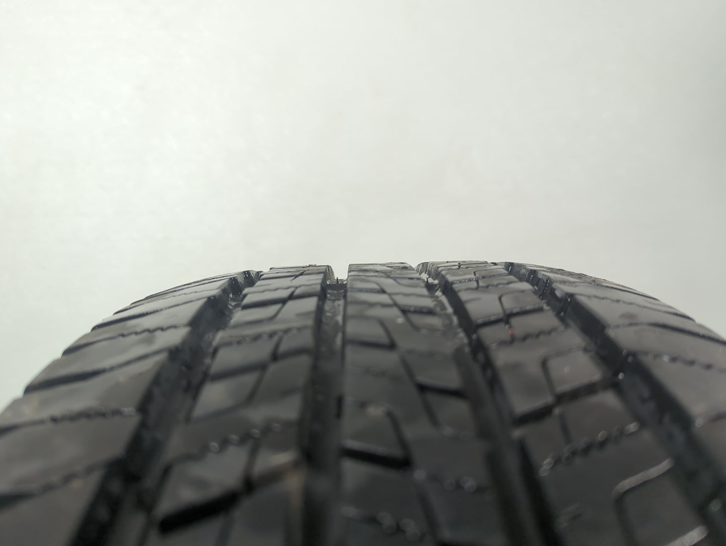 Used Tire 235/75R15 PATHFINDER HT 109S - Tread Depth 9/32 - Oemusedautoparts1.com