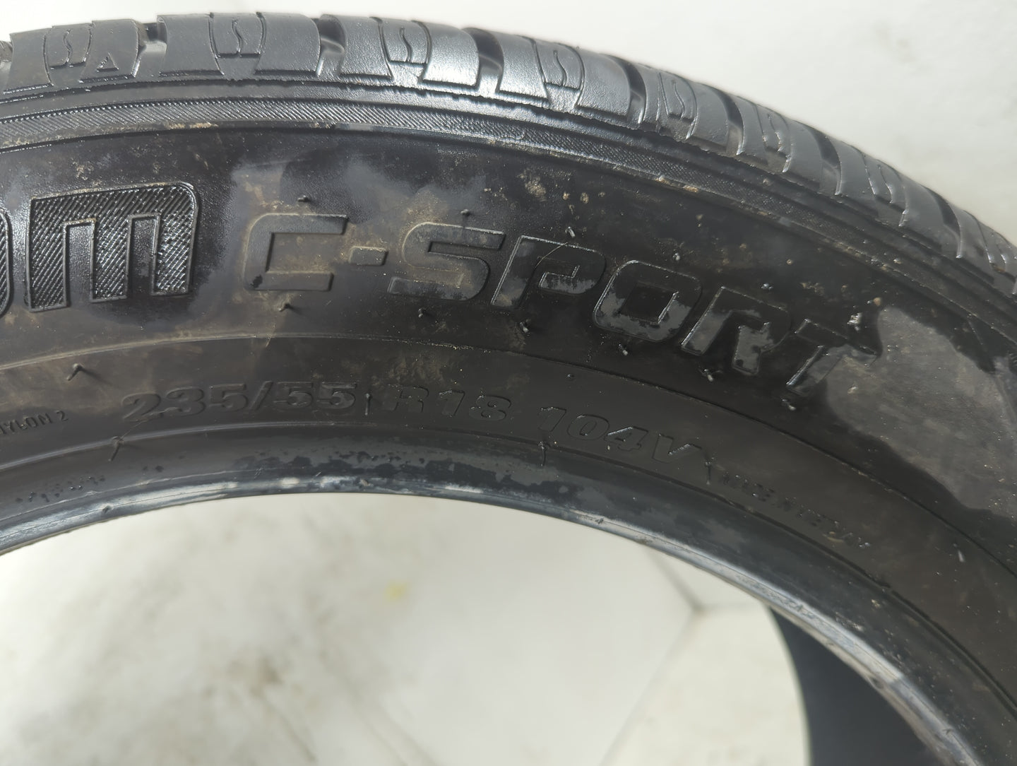 Used Tire 235/55R18 PHANTOM C-SPORT 104V - Tread Depth 10/32 - Oemusedautoparts1.com