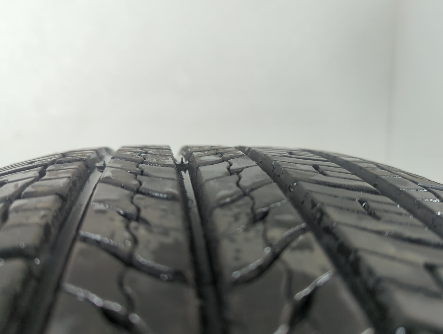 Used Tire 235/55R18 PHANTOM C-SPORT 104V - Tread Depth 10/32 - Oemusedautoparts1.com