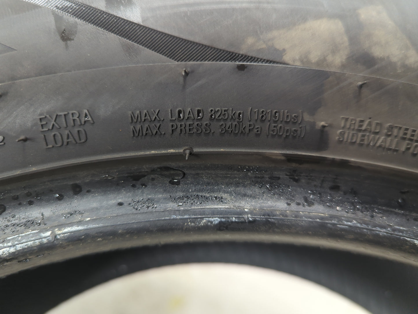 Used Tire 225/55R17 ROAD HUGGER GT AS/02 101H - Tread Depth 8/32 - Oemusedautoparts1.com