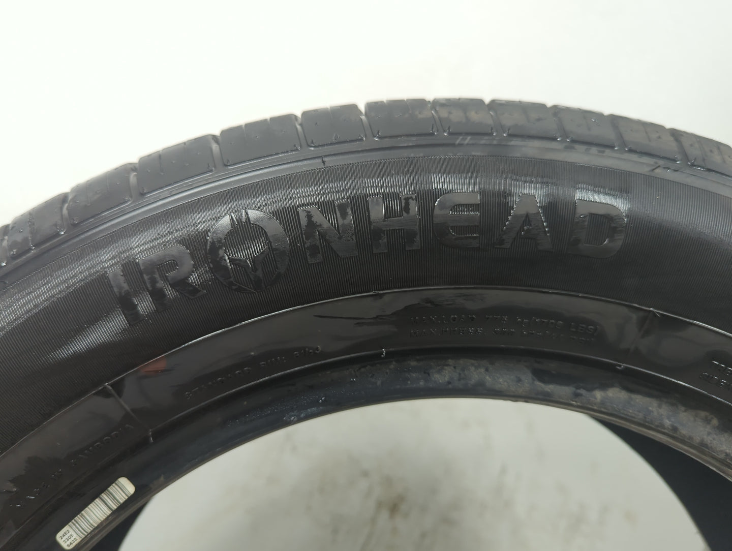 Used Tire 225/60R17 IRONHEAD REFLEX H/T 99T - Tread Depth 10/32 - Oemusedautoparts1.com