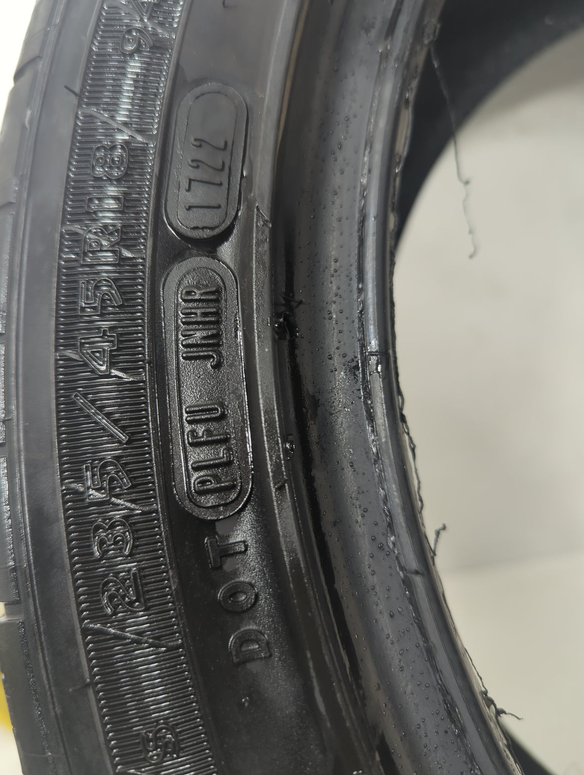 Used Tire 235/45R18 GOODYEAR EAGLE LS 2 94V - Tread Depth 9/32 - Oemusedautoparts1.com