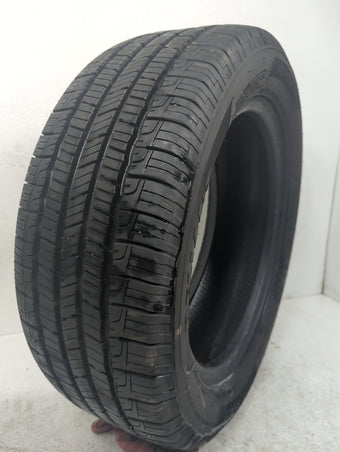 compare product Used Tire 205/55R16 GOODYEAR RELIANT ALL-SEASON 91V - Tread Depth 9/32
