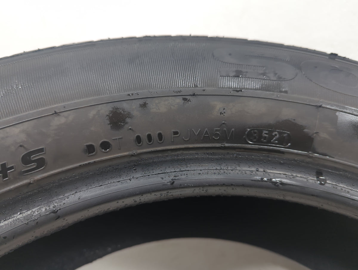 Used Tire 225/55R19 KUMHO SOLUS KH16 99V - Tread Depth 8/32 - Oemusedautoparts1.com