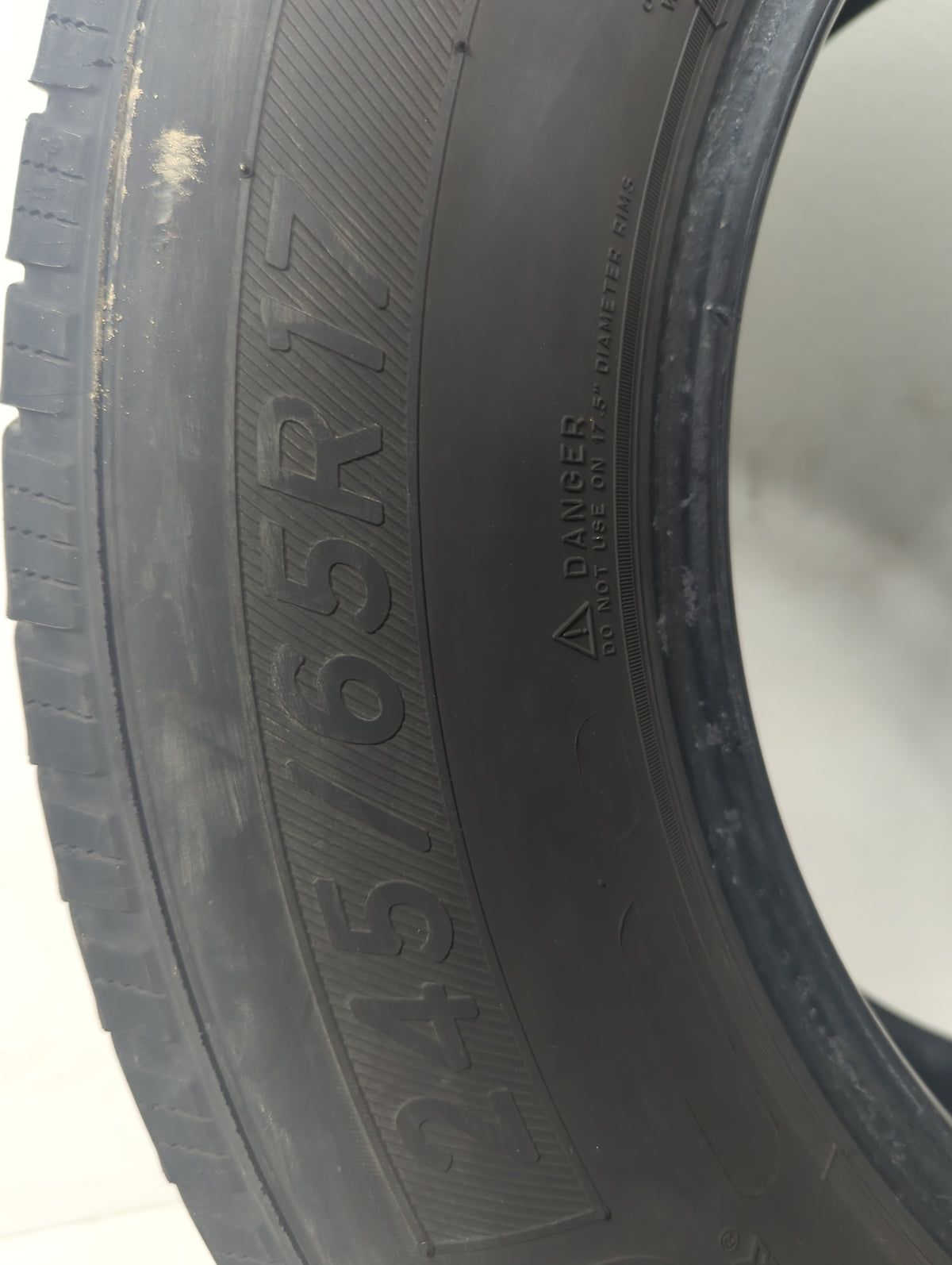Used Tire 245/65R17 MICHELIN DEFENDER LTX - Tread Depth 8/32 - Oemusedautoparts1.com