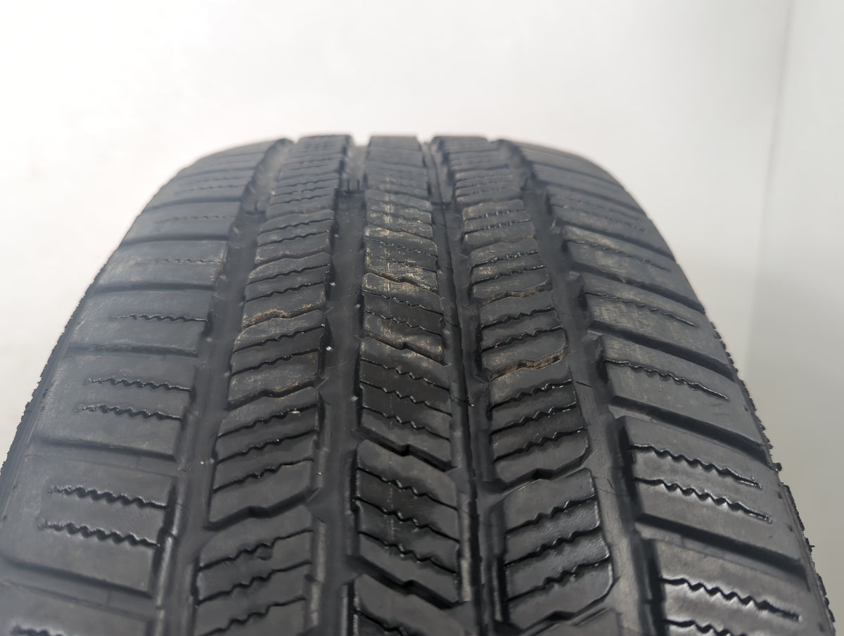 Used Tire 245/65R17 MICHELIN DEFENDER LTX - Tread Depth 8/32 - Oemusedautoparts1.com
