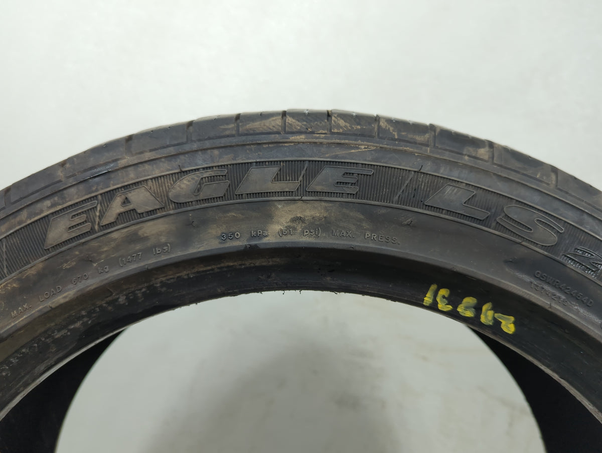 Used Tire 235/45R18 GOODYEAR EAGLE LS 94V - Tread Depth 7/32 - Oemusedautoparts1.com
