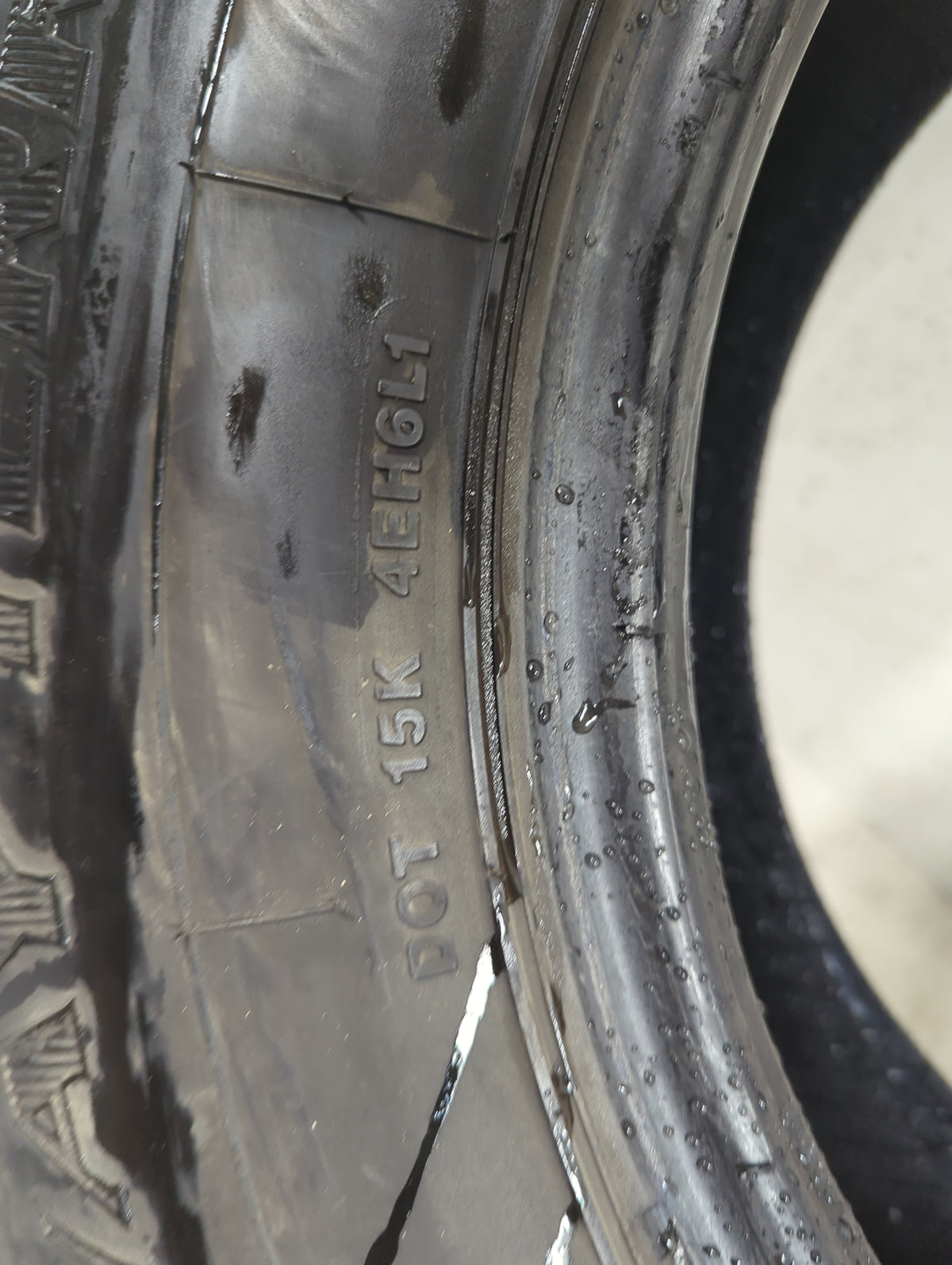 Used Tire 235/70R16 MASTERCRAFT COURSER AXT2 106T - Tread Depth 8/32 - Oemusedautoparts1.com