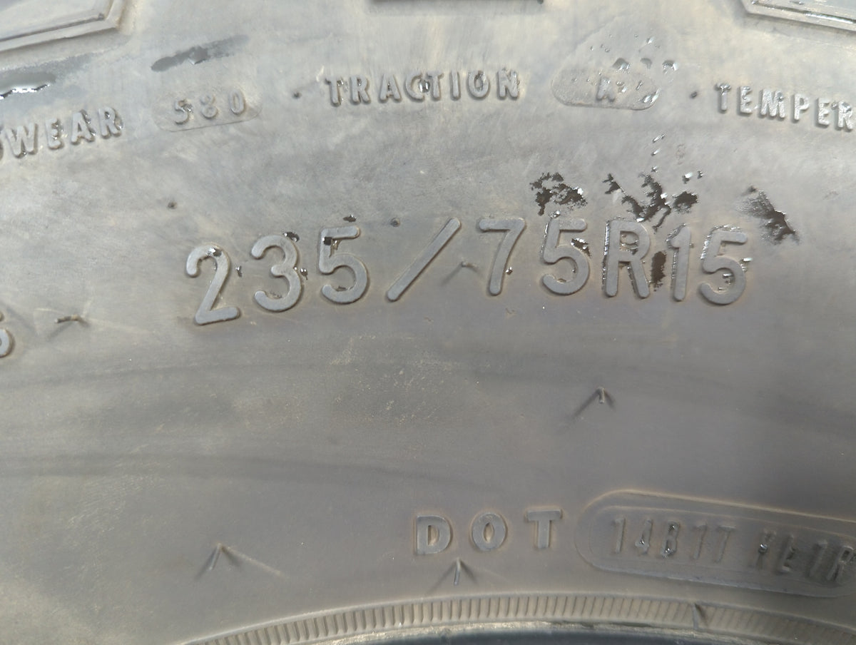 Used Tire 235/75R15 GOODYEAR WRANGLER 105S - Tread Depth 9/32 - Oemusedautoparts1.com