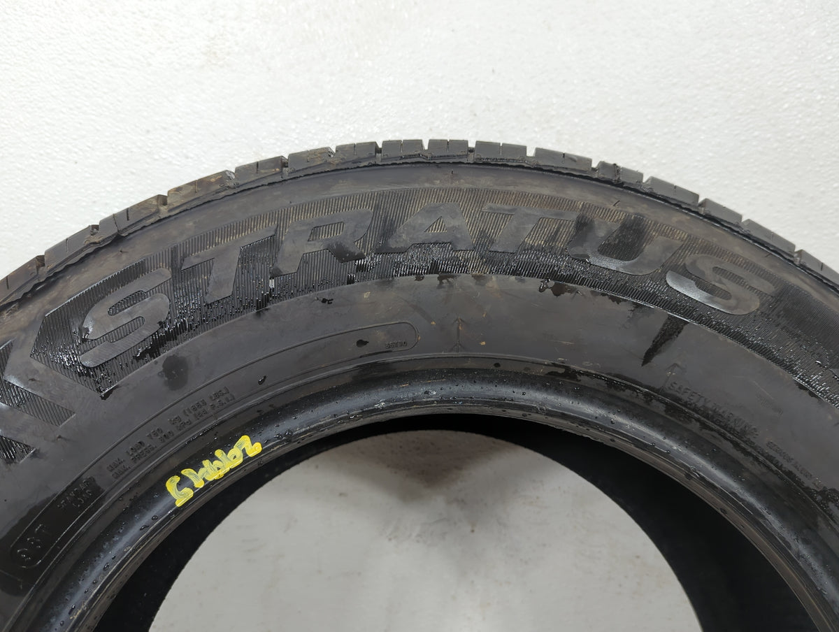 Used Tire 215/70R15 MASTERCRAFT STRATUS 98T - Tread Depth 9/32 - Oemusedautoparts1.com