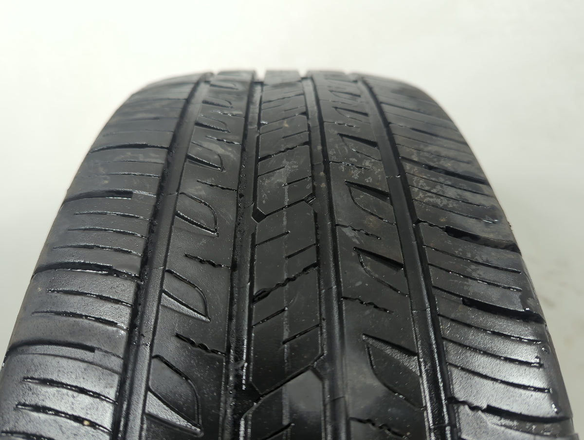 Used Tire 225/65R17 GOODYEAR ASSURANCE COMFORTRED 102H - Tread Depth 1/32 - Oemusedautoparts1.com