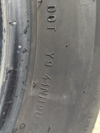 Used Tire 225/60R17 UNIROYAL TIGER PAW TOURING A/S 99H - Tread Depth 10/32 - Oemusedautoparts1.com