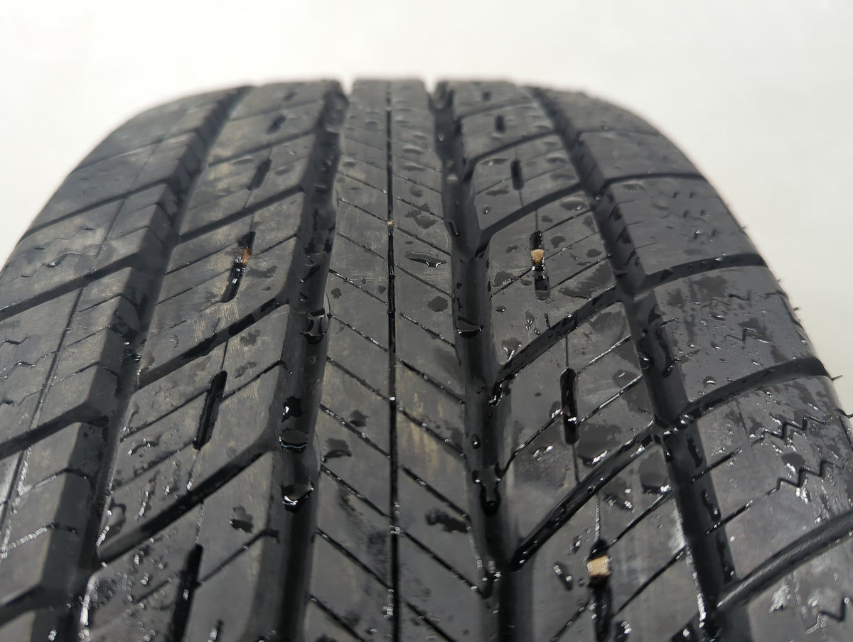 Used Tire 225/60R17 UNIROYAL TIGER PAW TOURING A/S 99H - Tread Depth 10/32 - Oemusedautoparts1.com