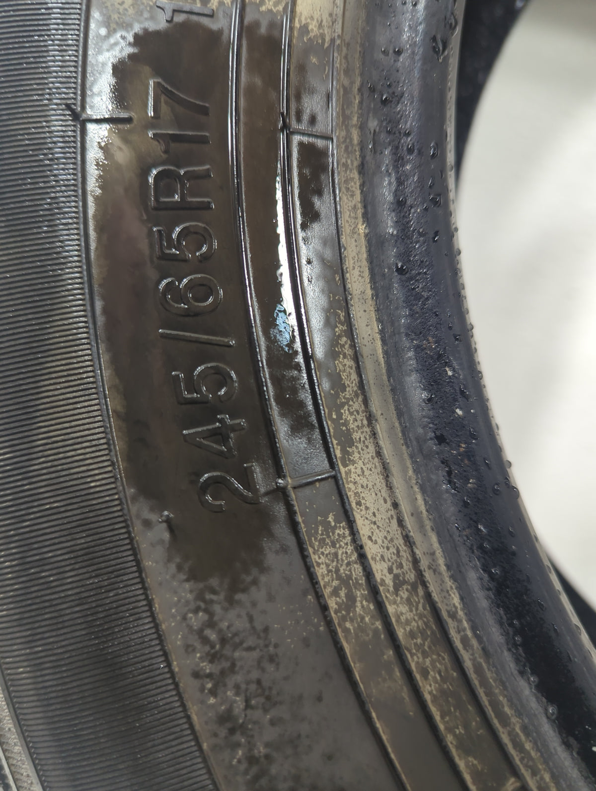 Used Tire 245/65R17 TRAVELSTAR ECOPATH H/T - Tread Depth 7/32 - Oemusedautoparts1.com