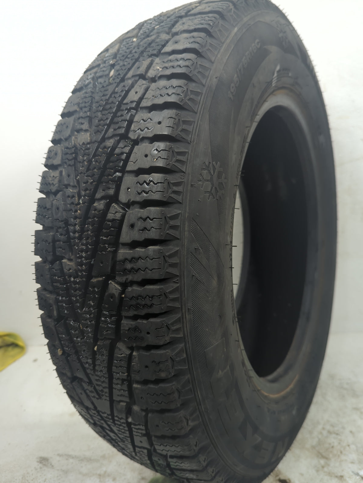 Used Tire 195/75R16 NEXEN WINGUARD WINSPIKE 107R - Tread Depth 10/32 - Oemusedautoparts1.com