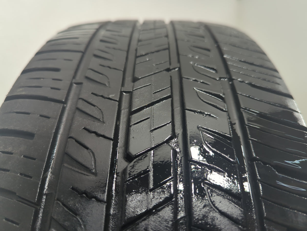 Used Tire 225/65R17 GOODYEAR ASSURANCE COMFORTRED 102H - Tread Depth 6/32 - Oemusedautoparts1.com