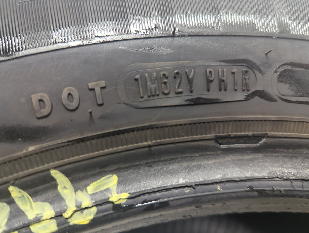 Used Tire 225/65R17 DOUGLAS TOURING A/S 102H - Tread Depth 8/32 - Oemusedautoparts1.com