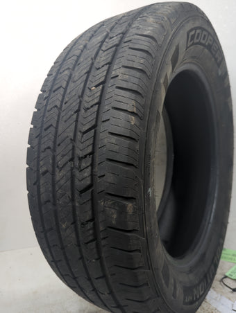 compare product Used Tire 255/60R19 COOPER EVOLUTION H/T 109H - Tread Depth 8/32