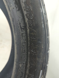 Used Tire 305/35R24 DCENTI DC66 - Tread Depth 10/32 - Oemusedautoparts1.com