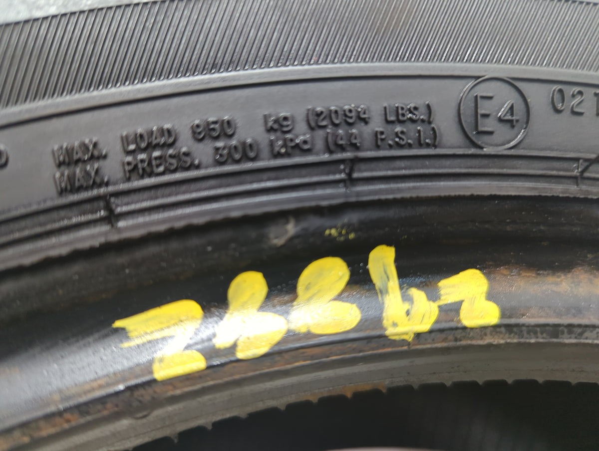 Used Tire 235/70R16 IRONMAN ALL COUNTRY HT 106T - Tread Depth 9/32 - Oemusedautoparts1.com