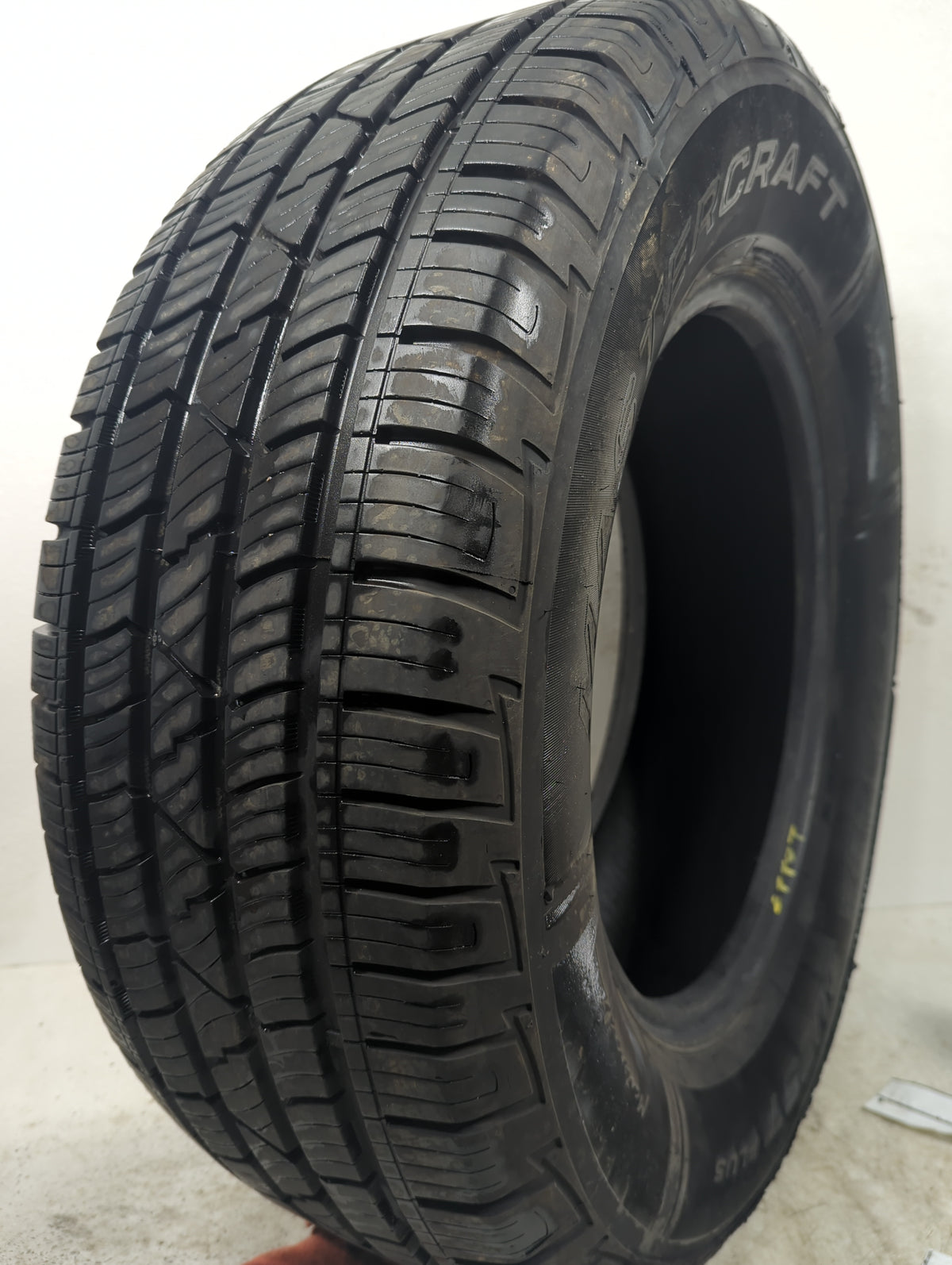 Used Tire 275/65R18 MASTERCRAFT COURSER QUEST PLUS 116T - Tread Depth 10/32 - Oemusedautoparts1.com