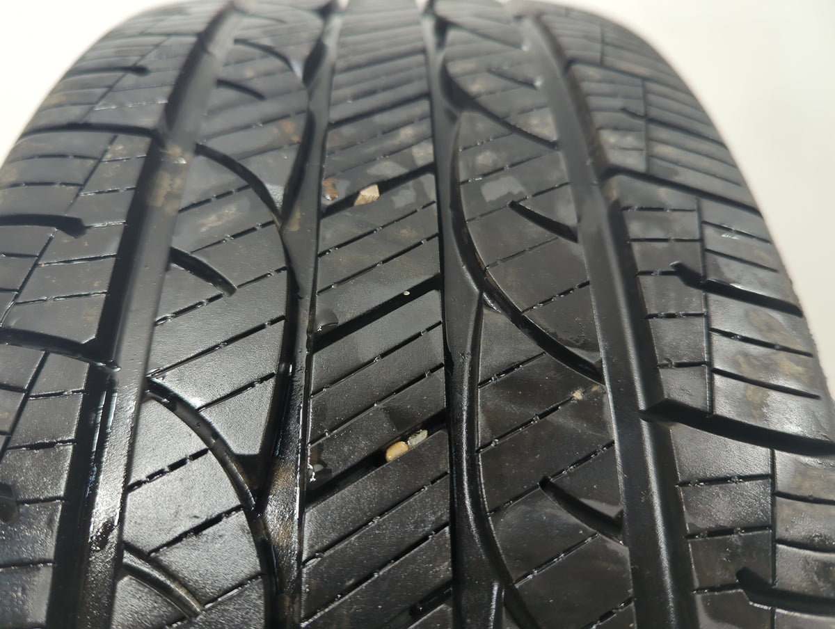 Used Tire 225/55R17 KELLY EDGE TOURING PLUS 97V - Tread Depth 10/32 - Oemusedautoparts1.com
