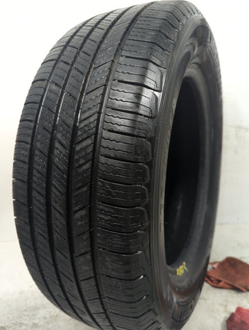 Used Tire 225/60R16 MICHELIN DEFENDER 98T - Tread Depth 8/32 - Oemusedautoparts1.com
