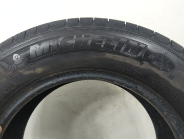 Used Tire 225/60R16 MICHELIN DEFENDER 98T - Tread Depth 8/32