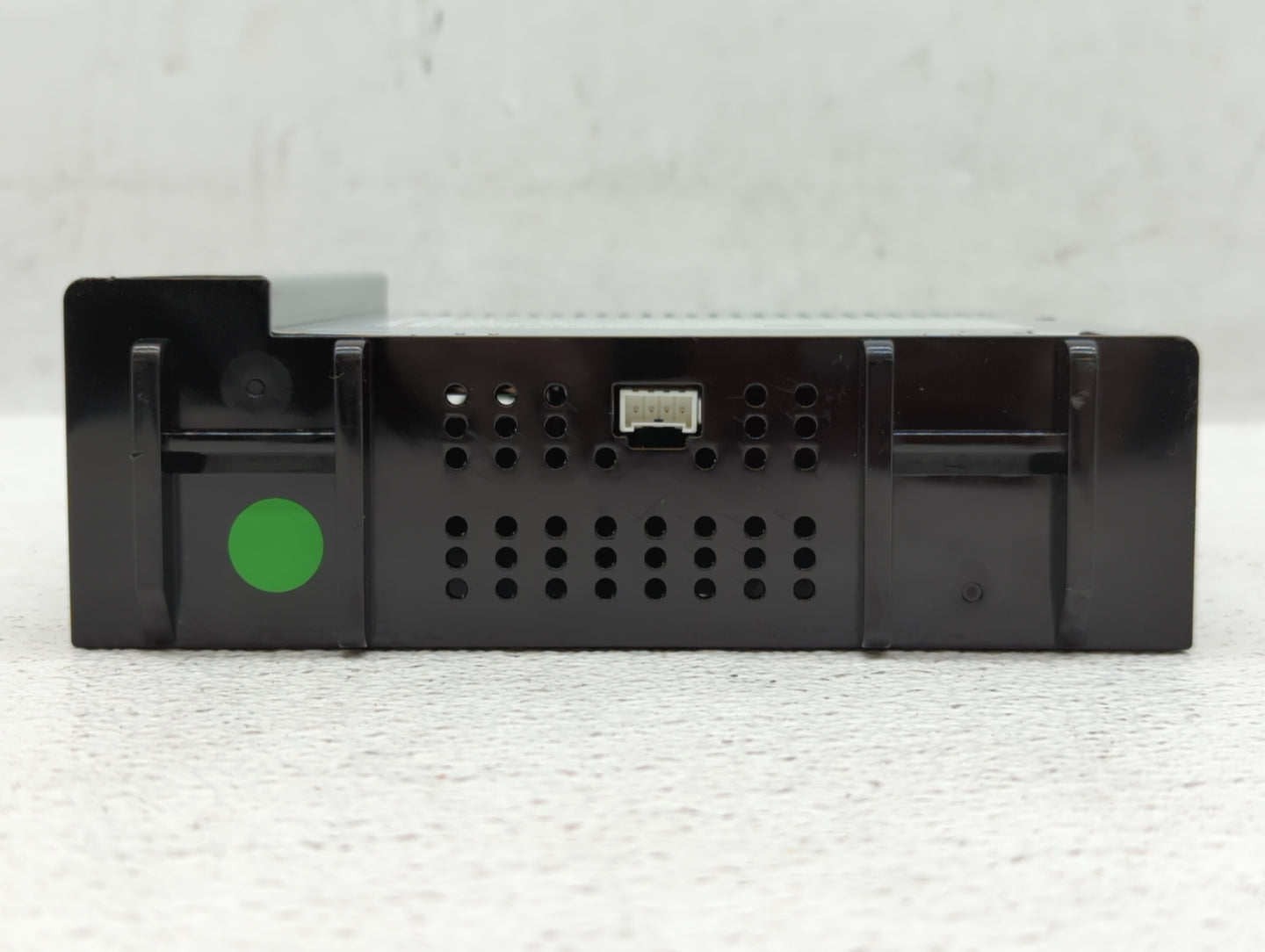 Radio Control Panel - Oemusedautoparts1.com