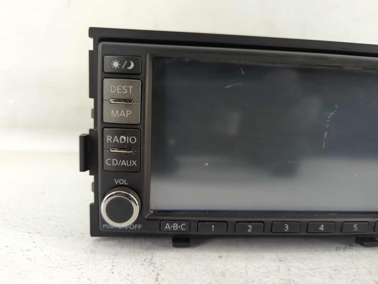 0 Radio AM FM Cd Player Receiver Replacement Fits Fits 207 2008 OEM Used Auto Parts - Oemusedautoparts1.com