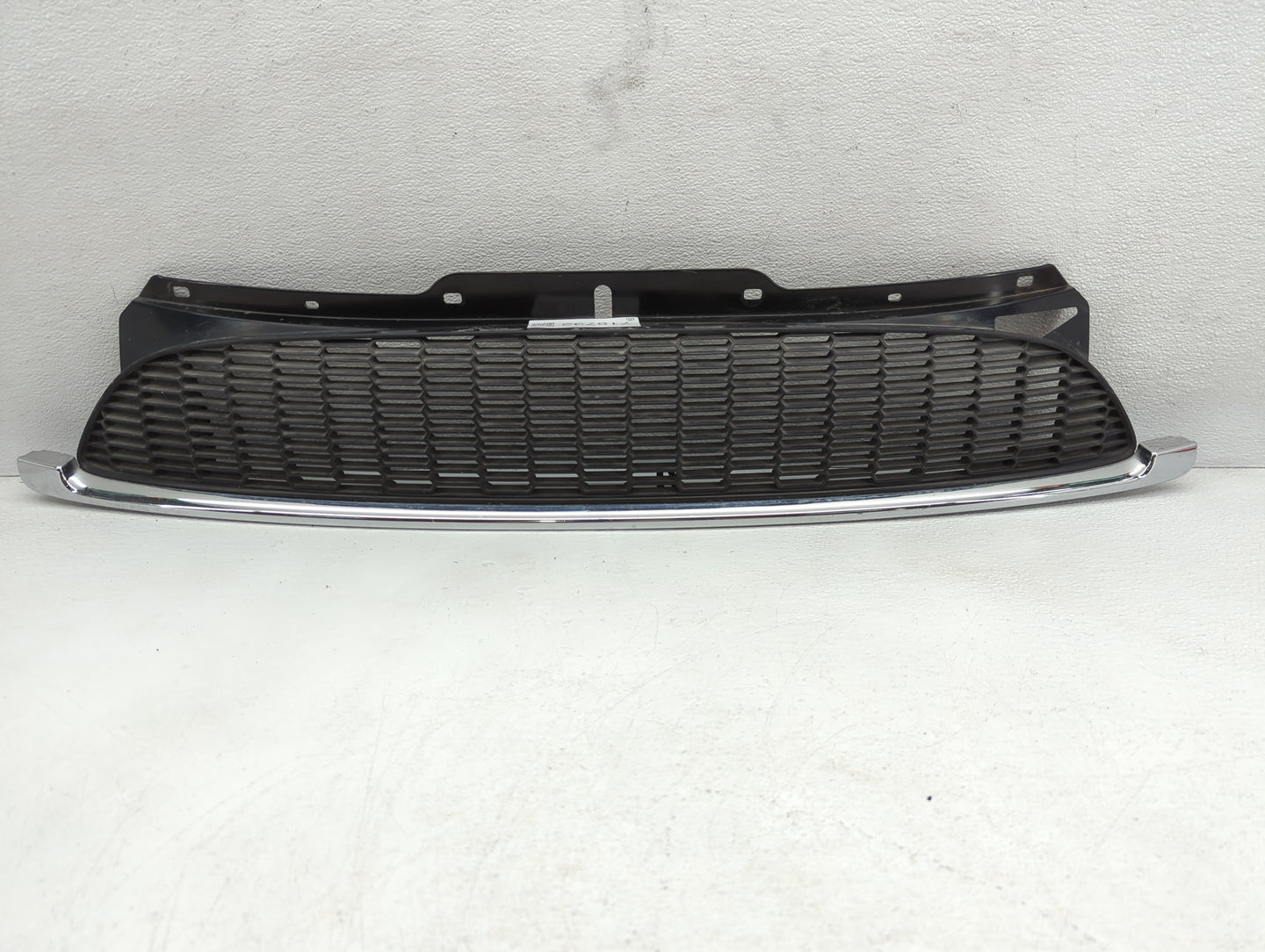 Front Grille Bumper Not Included - Oemusedautoparts1.com