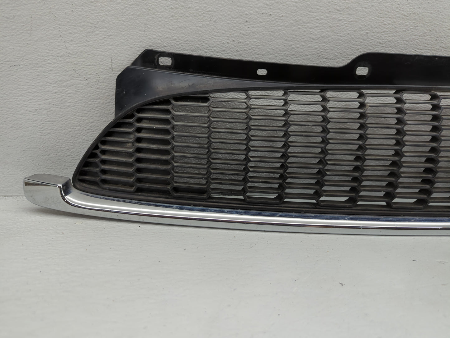 Front Grille Bumper Not Included - Oemusedautoparts1.com