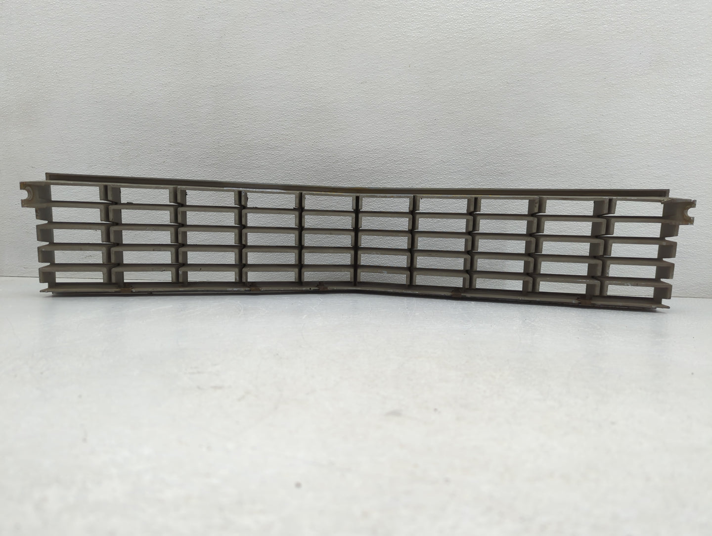 Front Grille Bumper Not Included - Oemusedautoparts1.com