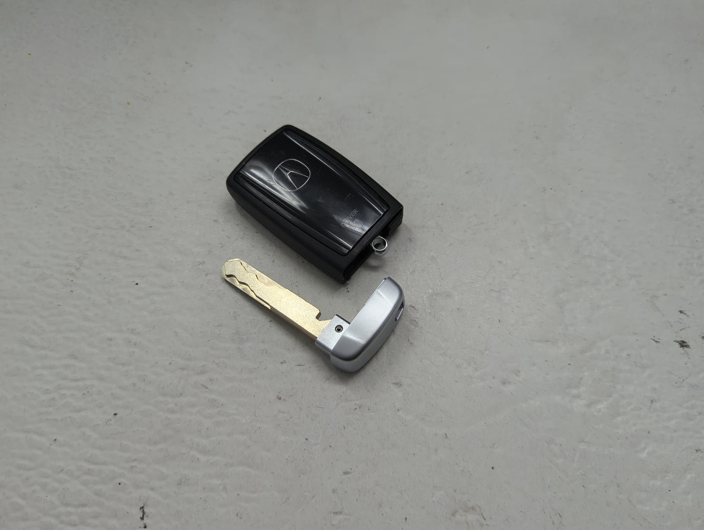 Acura Keyless Entry Remote Fob KR5T21 driver1 A3C650000 72147-TGV-AC1 4 buttons - Oemusedautoparts1.com