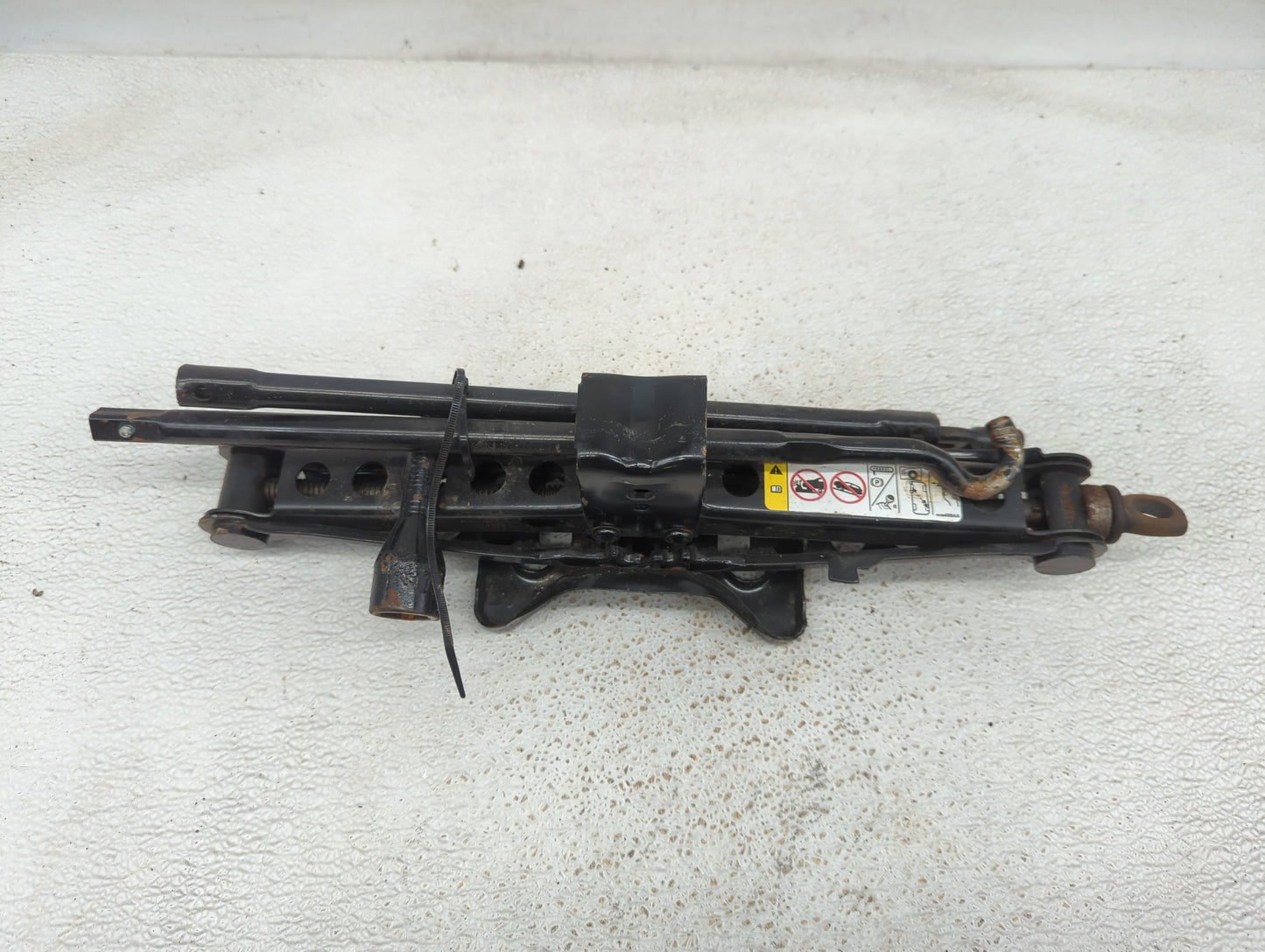 Acura Mdx Spare Scissor Car Jack - Oemusedautoparts1.com