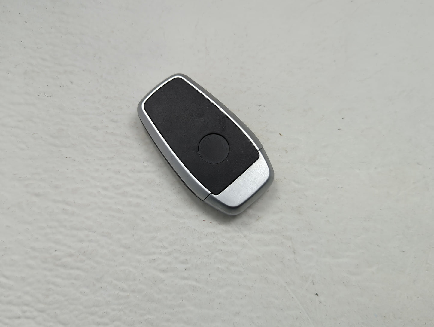 Keyless Entry Remote Fob WQ8-IKEYAT005AL 4 buttons - Oemusedautoparts1.com