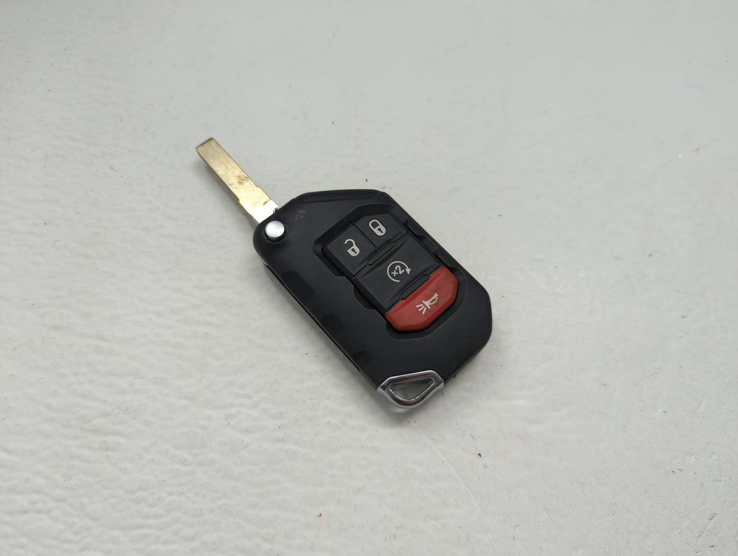 Keyless Entry Remote Fob OHT1130261 68292944 4 buttons - Oemusedautoparts1.com