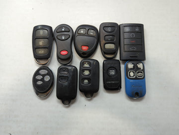 Lot of 10 Aftermarket Keyless Entry Remote Fob MIXED FCC IDS MIXED PART 559714 - Oemusedautoparts1.com