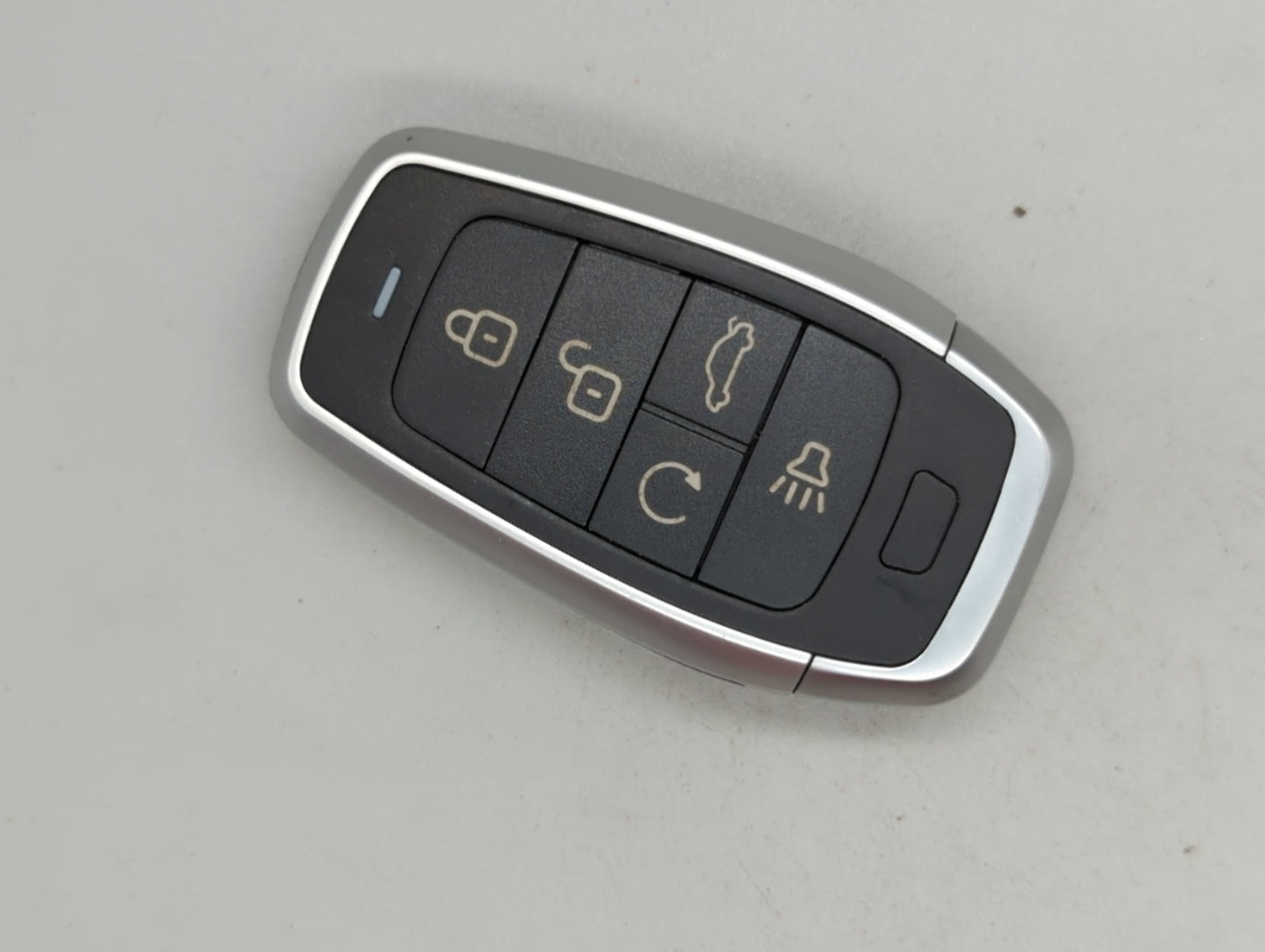 Keyless Entry Remote Fob WQ8-IKEYAT005AL 5 buttons - Oemusedautoparts1.com
