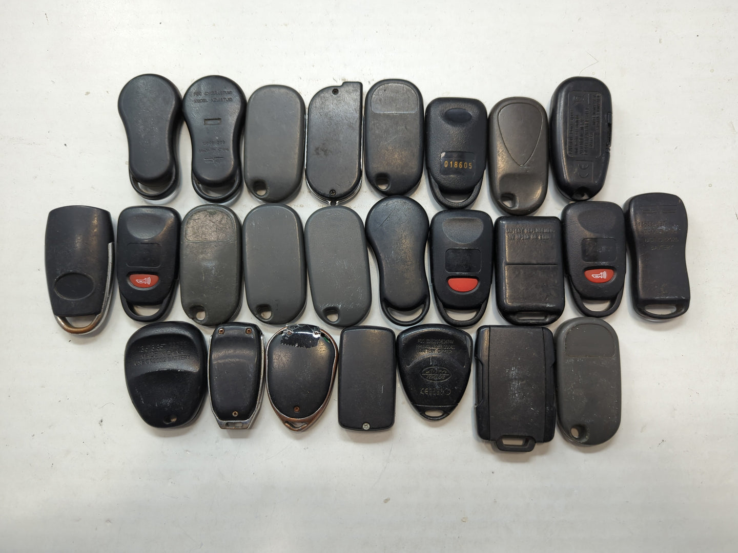 Lot of 25 Aftermarket Keyless Entry Remote Fob MIXED FCC IDS MIXED PART - Oemusedautoparts1.com