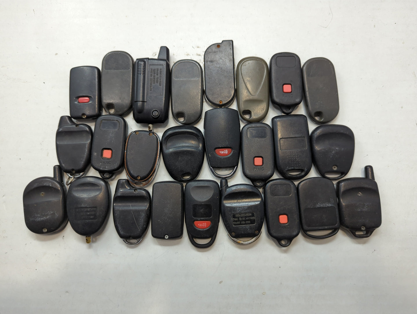 Lot of 25 Aftermarket Keyless Entry Remote Fob MIXED FCC IDS MIXED PART - Oemusedautoparts1.com