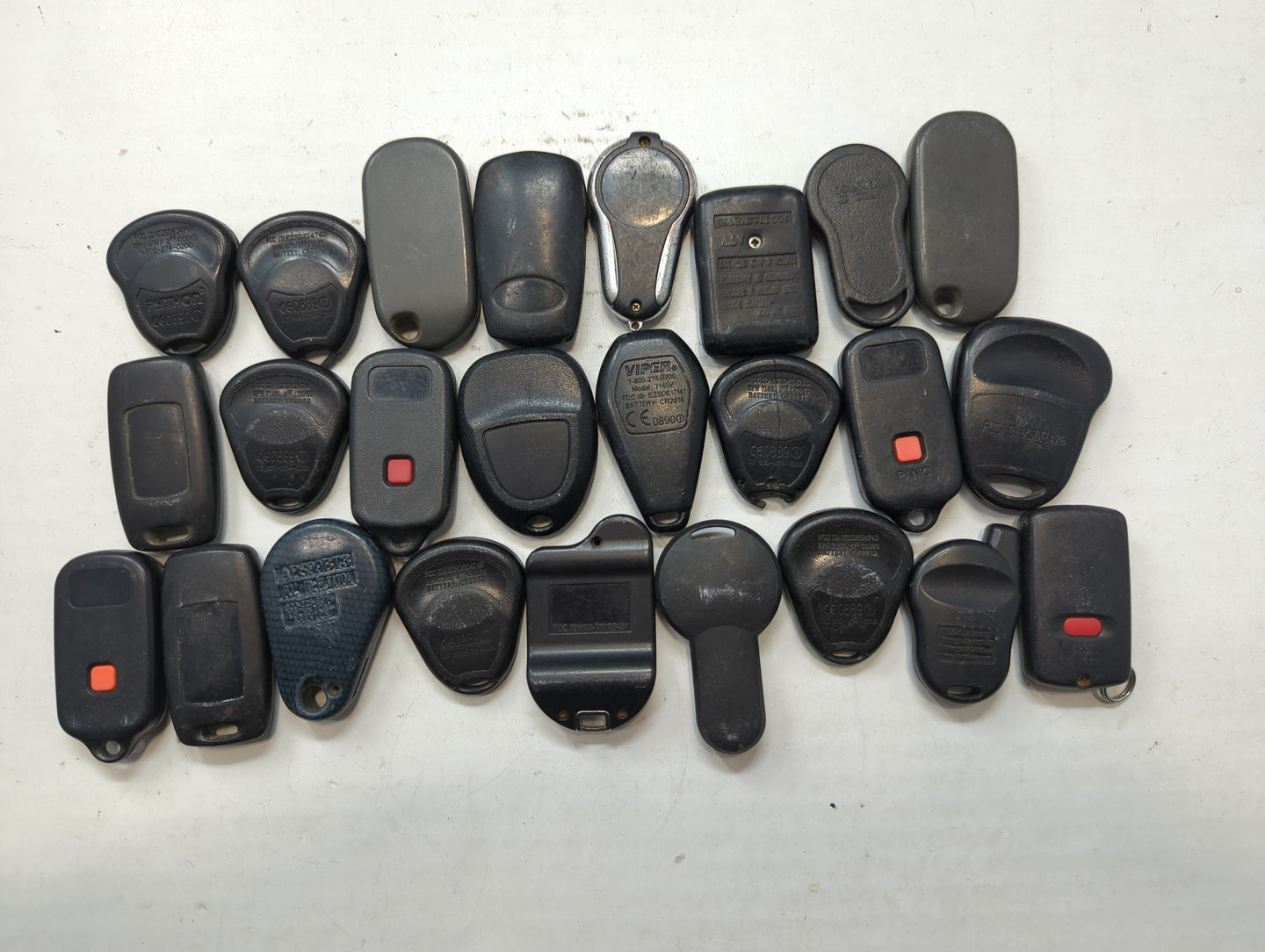 Lot of 25 Aftermarket Keyless Entry Remote Fob MIXED FCC IDS MIXED PART - Oemusedautoparts1.com