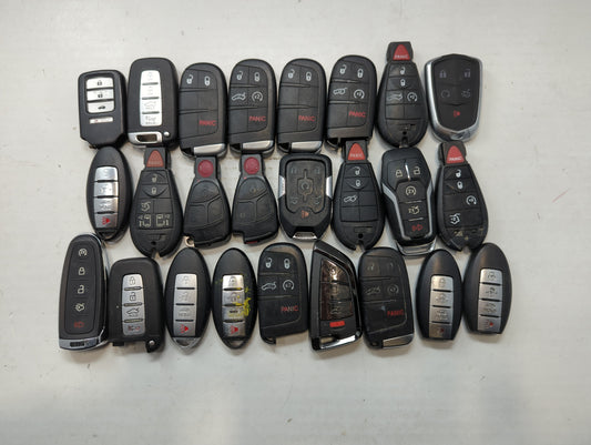 Lot of 25 Aftermarket Keyless Entry Remote Fob MIXED FCC IDS MIXED PART - Oemusedautoparts1.com