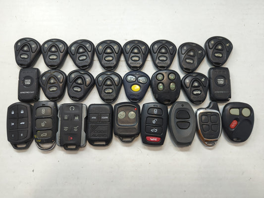 Lot of 25 Aftermarket Keyless Entry Remote Fob MIXED FCC IDS MIXED PART - Oemusedautoparts1.com