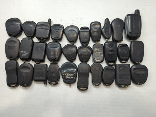 Lot of 30 Aftermarket Keyless Entry Remote Fob MIXED FCC IDS MIXED PART