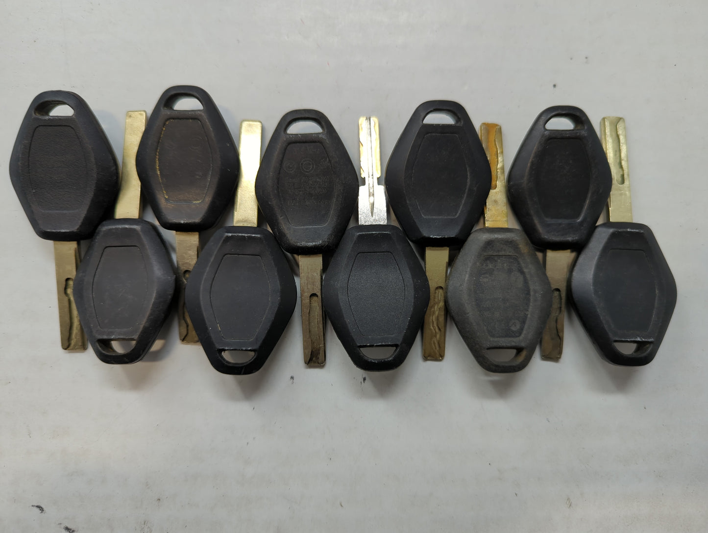 Lot of 10 Aftermarket Bmw Keyless Entry Remote Fob MIXED FCC IDS MIXED - Oemusedautoparts1.com