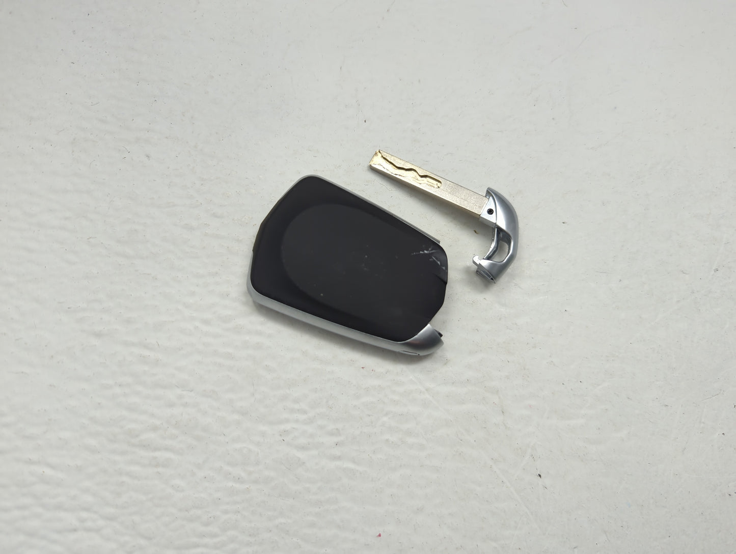 Cadillac Keyless Entry Remote Fob WQ8-IKEYGM005AL 4 buttons - Oemusedautoparts1.com