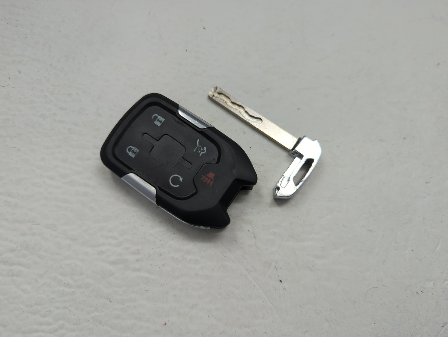 Chevrolet Keyless Entry Remote Fob 2AOKM-G1EA RT-G8275 | RT-G1EA5 5 buttons - Oemusedautoparts1.com