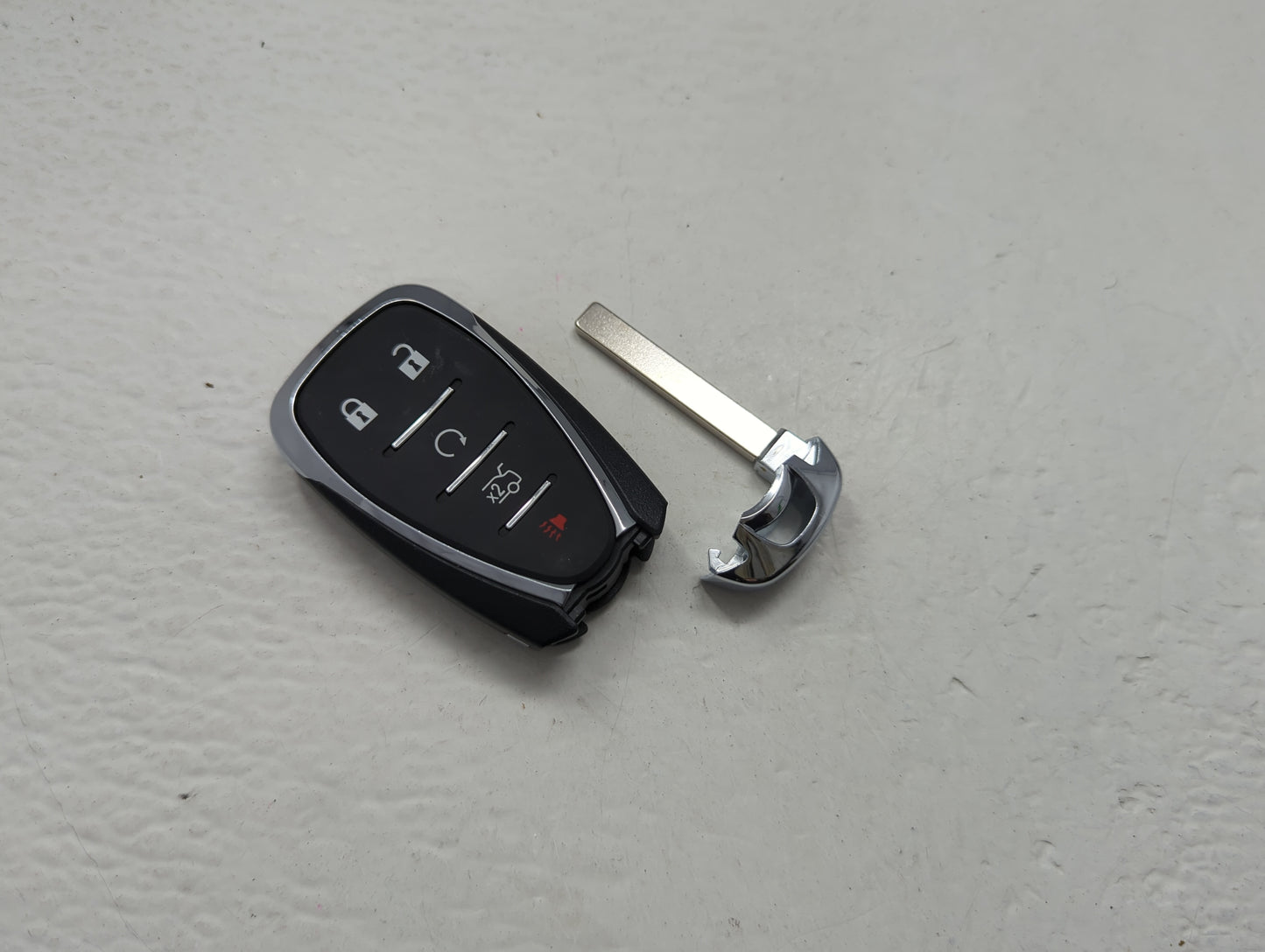 Chevrolet Keyless Entry Remote Fob 2AOKM-G4EABC RT-G8796E | RT-G4E5 5 buttons - Oemusedautoparts1.com